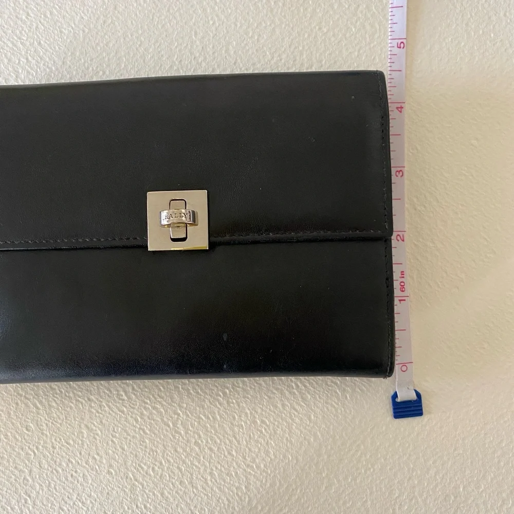 Bally Black Leather bifold wallet - Picture 10 of 15